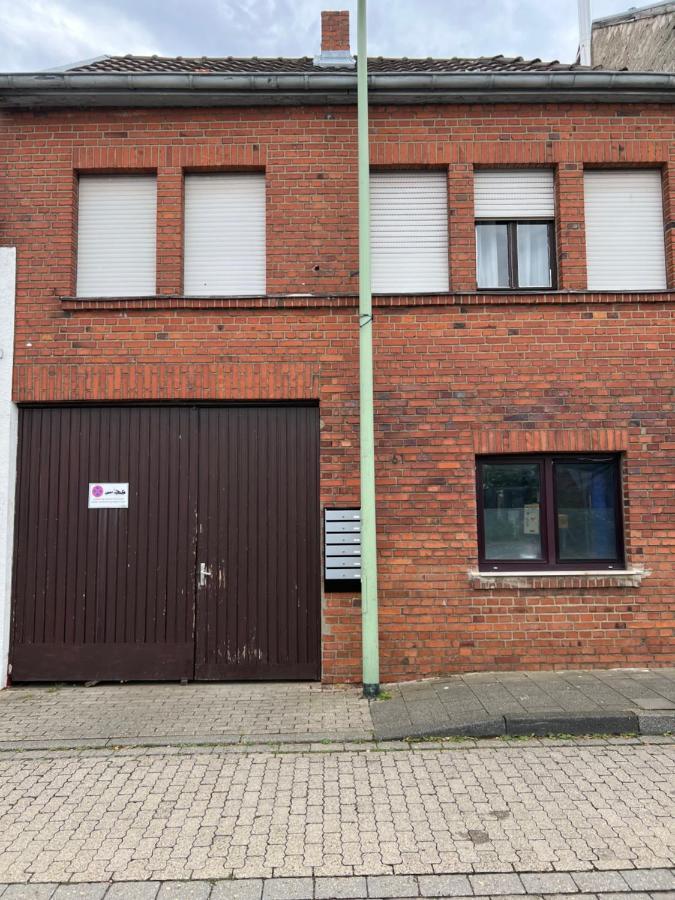 Apartments Und Zimmer Vettweiss Buitenkant foto