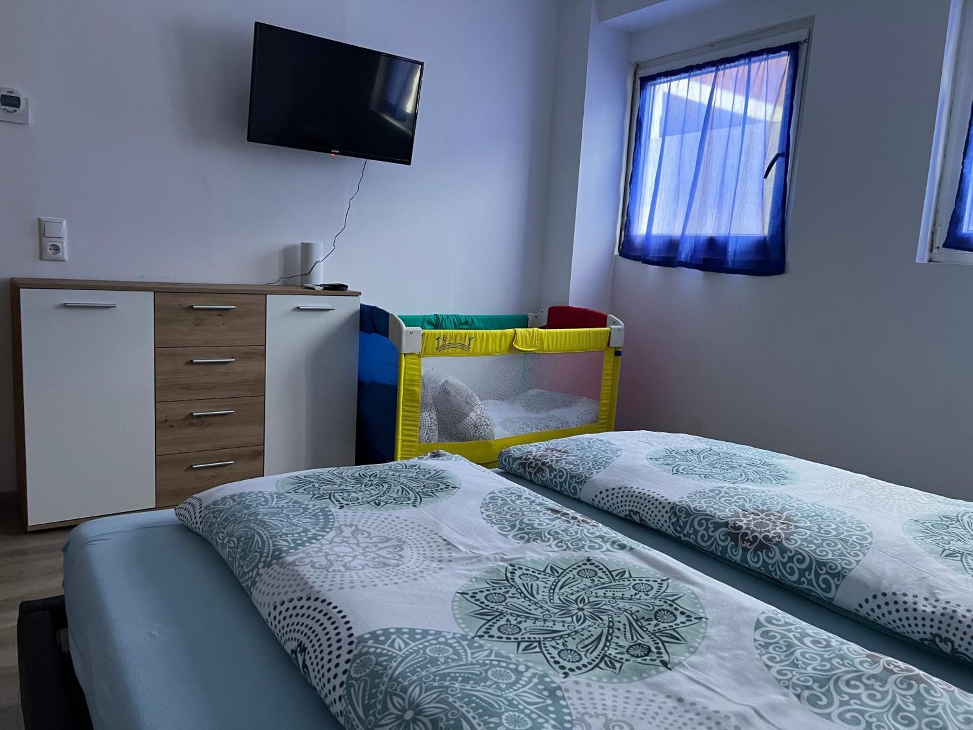 Apartments Und Zimmer Vettweiss Buitenkant foto